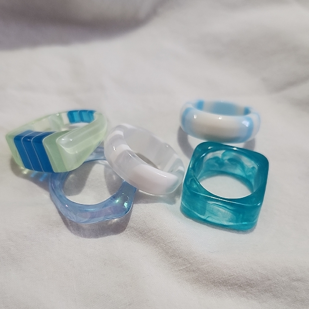 Colorful Acrylic Ring Set
